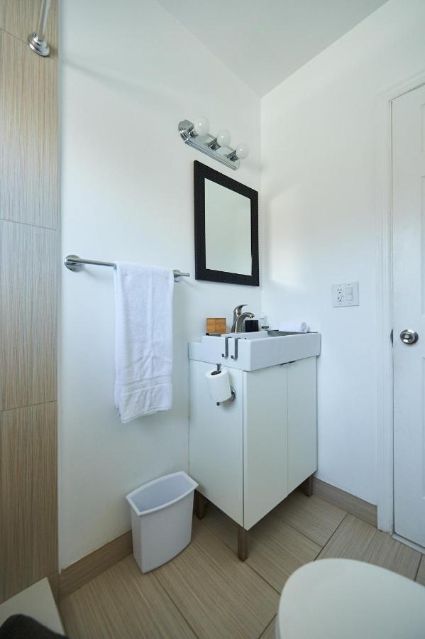 Lambert Family Beach Apartments Fort Lauderdale Exterior photo